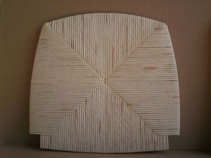 Picture of white mais seat