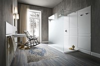 Picture of WARP shower closing