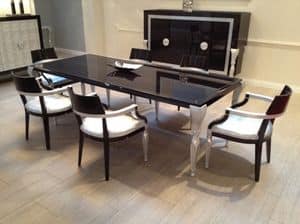 Picture of Leonardo table, decorated table