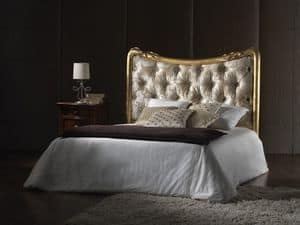 Picture of 3310, sumptuously decorated beds