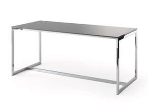 Picture of QUADRA, managerial tables