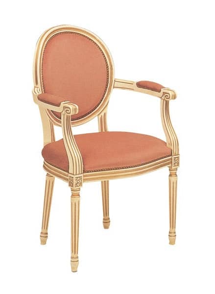 S08, Classic style chair for refined dining rooms