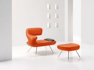 Oasi, Design armchair, metal frame, padded seat, covered in leather or fabric, to modern living rooms