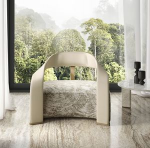 Sahara poltrona, Armchair from the bold and sculptural silhouette