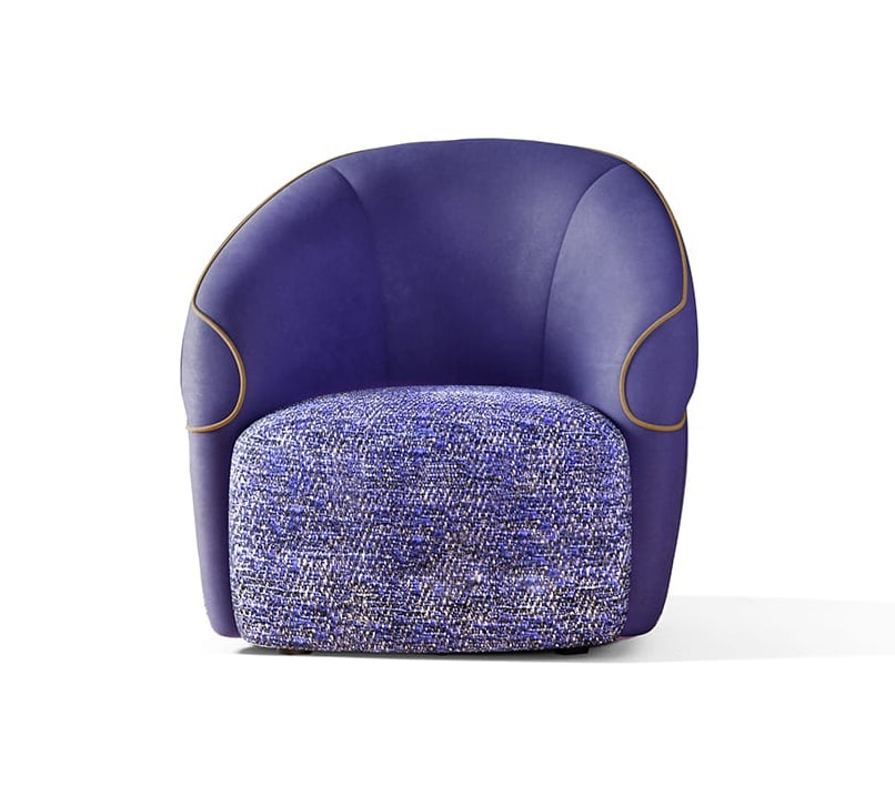 Suni, Enveloping and comfortable armchair