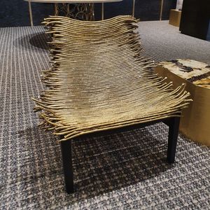 Brass Sunbed A, Armchair with decorative seat in brass