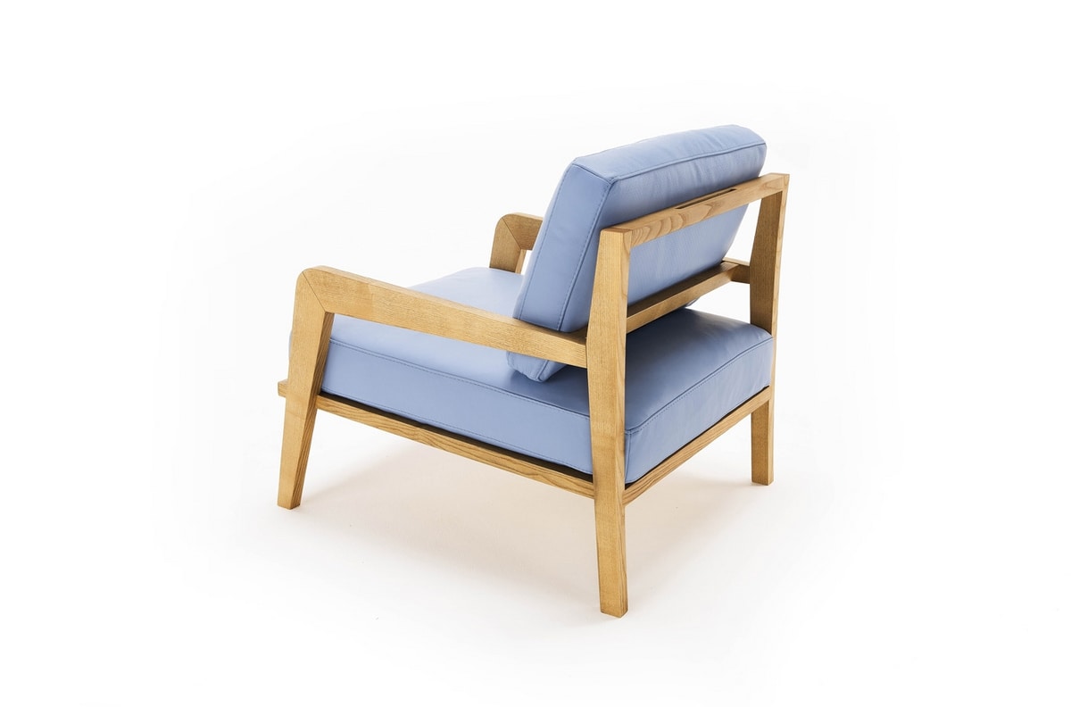 Oslo, Solid wood armchair
