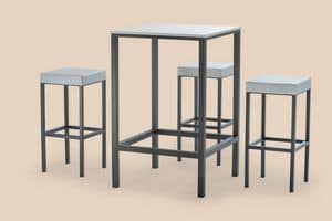 FT 044 / H110, High table in painted metal, with non-slip feet