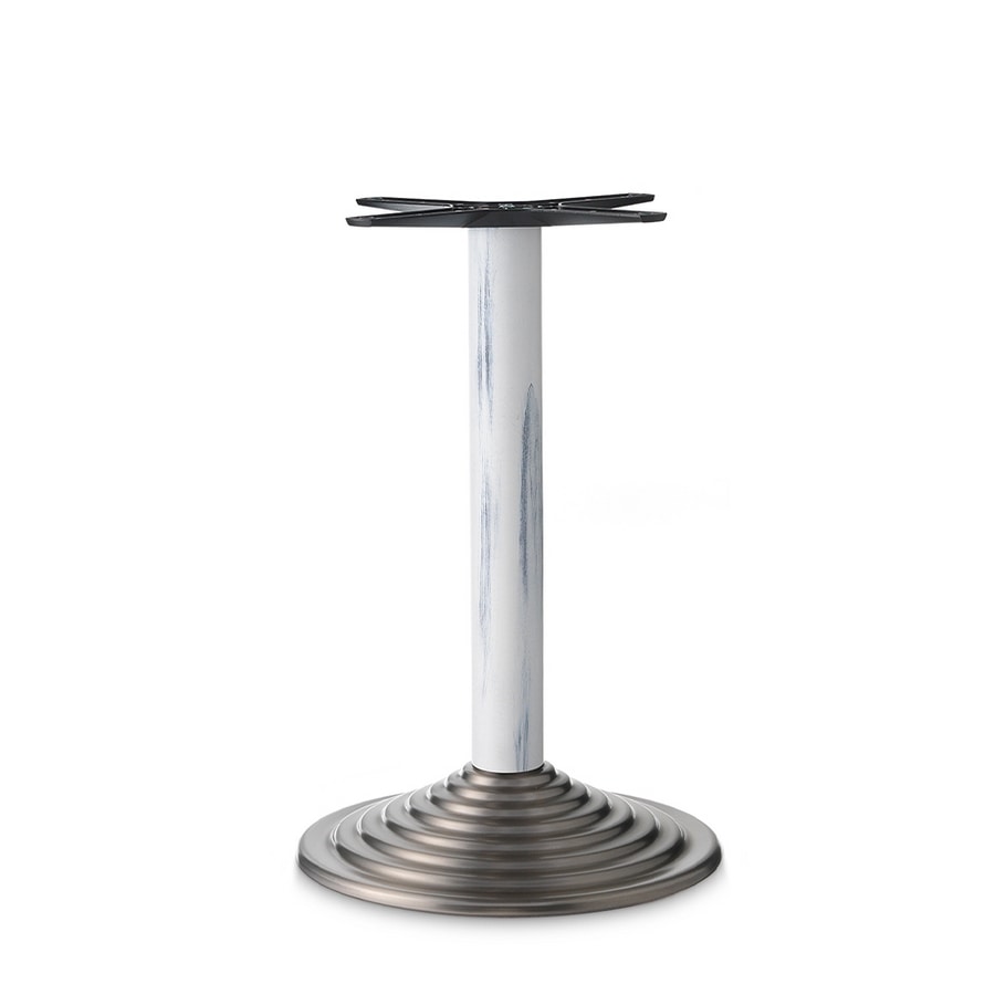 450, Table base with a timeless design