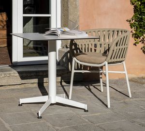 NIPPON, Varnished metal base for outdoor table