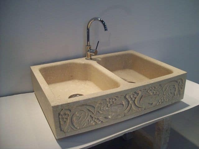 Venezia, Double sink made of Vicenza stone, for the kitchen