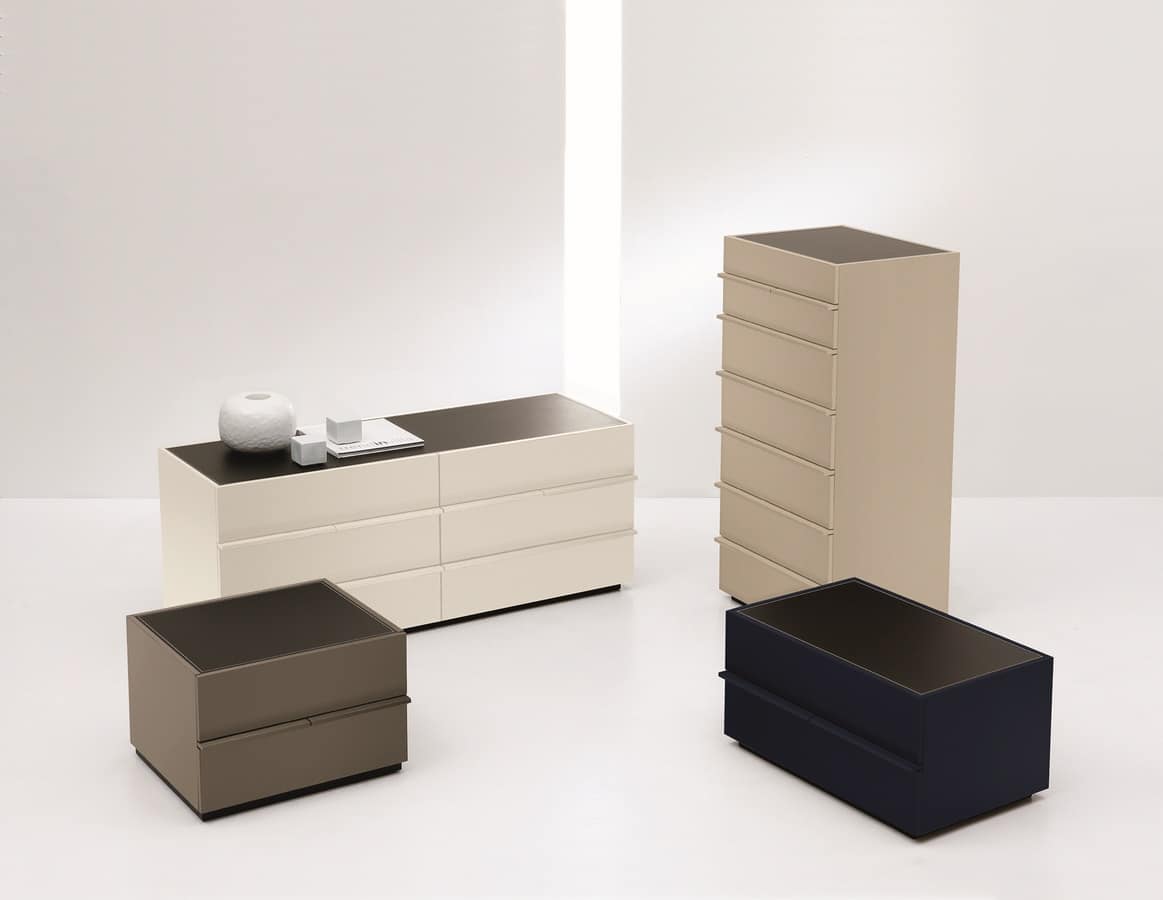 AKI dresser, 7-drawer unit in linear design, for Bedroom