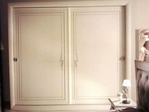 Turandot, White wardrobe with sliding doors, silver decorations