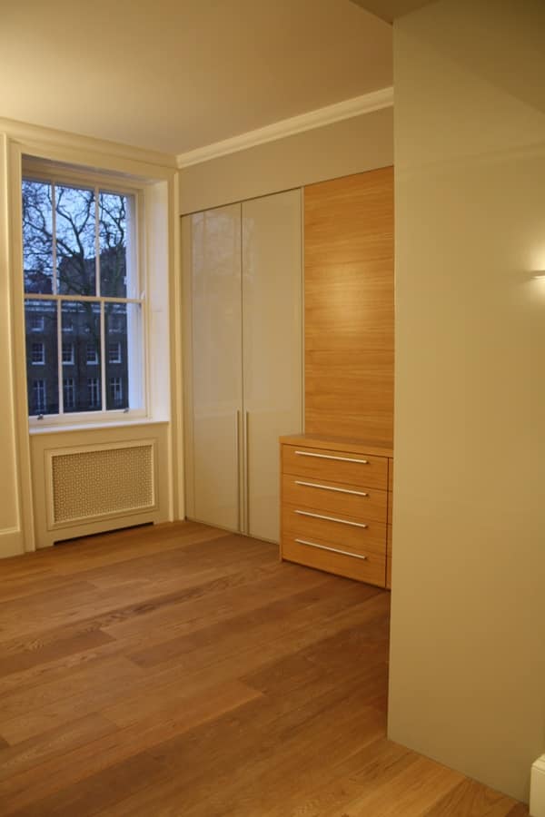 Wardrobe for bedroom 01, Wardrobe tailored to the room, to make the best use of space