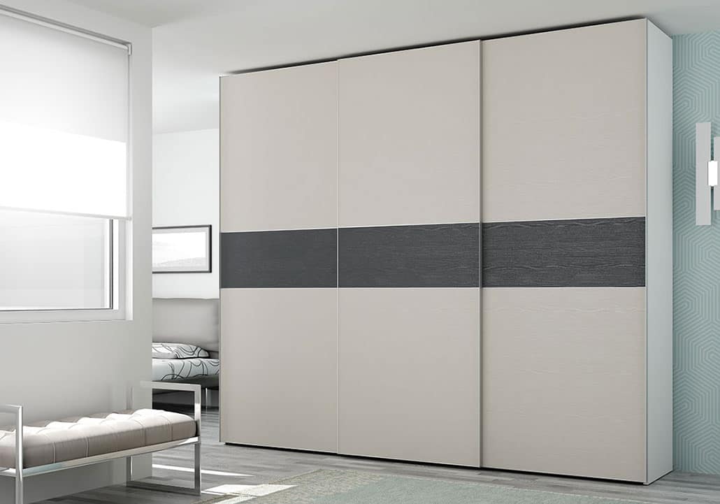 Wardrobe With Internal Drawers With Contrasting Inserts Idfdesign