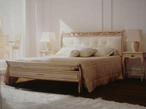 Art. 1800, Double bed, classic, carved, for bedroom