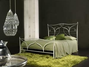 Klimt, Classic metal double bed, laser cutting