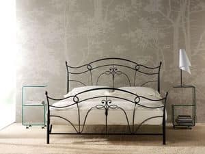 Venus, Bed in tapered iron, wrought iron decorations