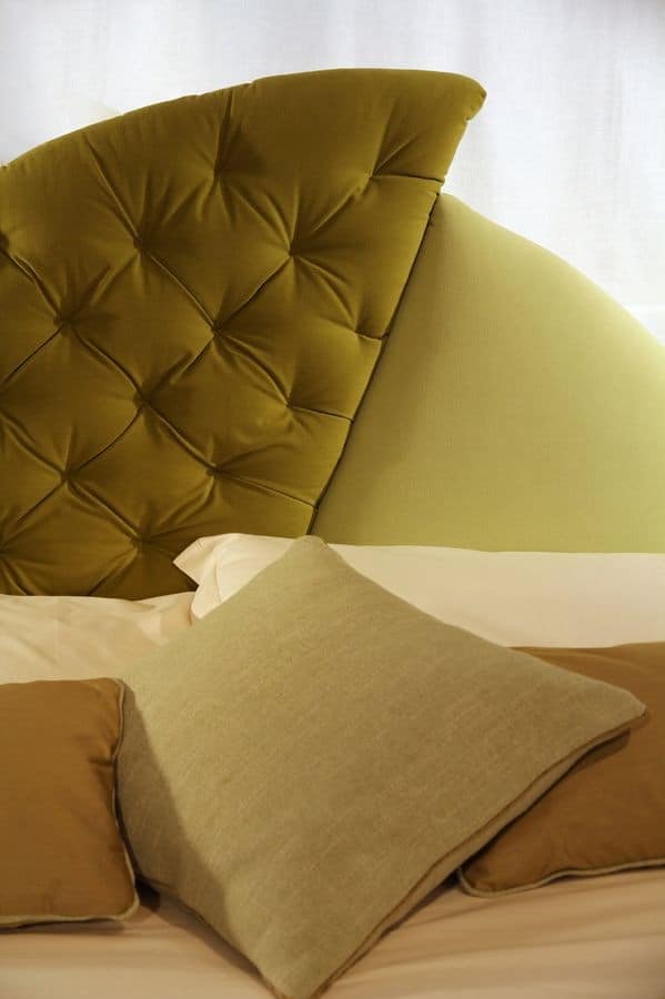 Vogue, Upholstered bed, original headboard, for classic hotels