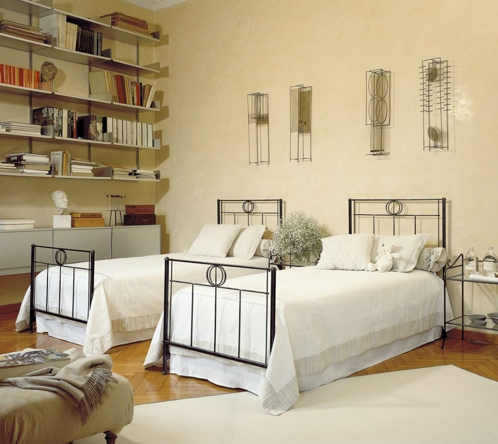 Louis, Iron bed with decorated headboard