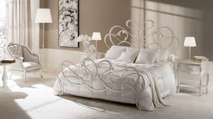 Rocco bed, Bed in drawn iron, tapered and forged elements