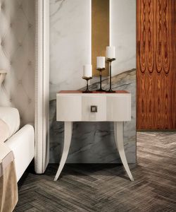 Art. 3018, Lacquered bedside table with drawer