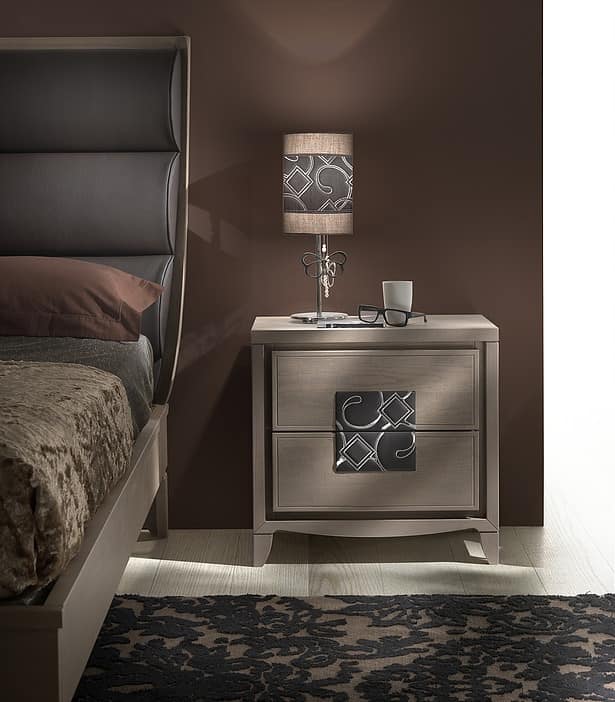 ST 731, Classic bedside table, with insert in embroidered leather