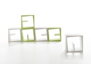 Quby, Modular bookcase in plastic material