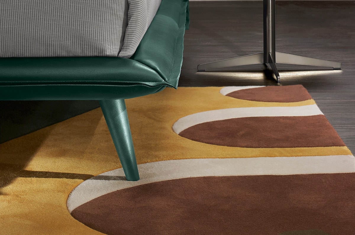 Novecento, Carpets with a geometric texture