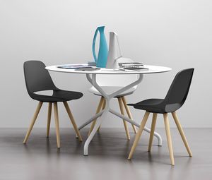 Cosmo 4G, Chair with wooden legs