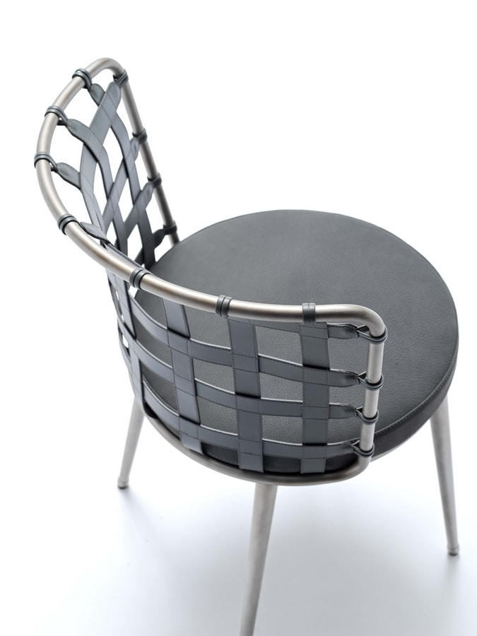 Lola, Chair with woven hide leather backrest
