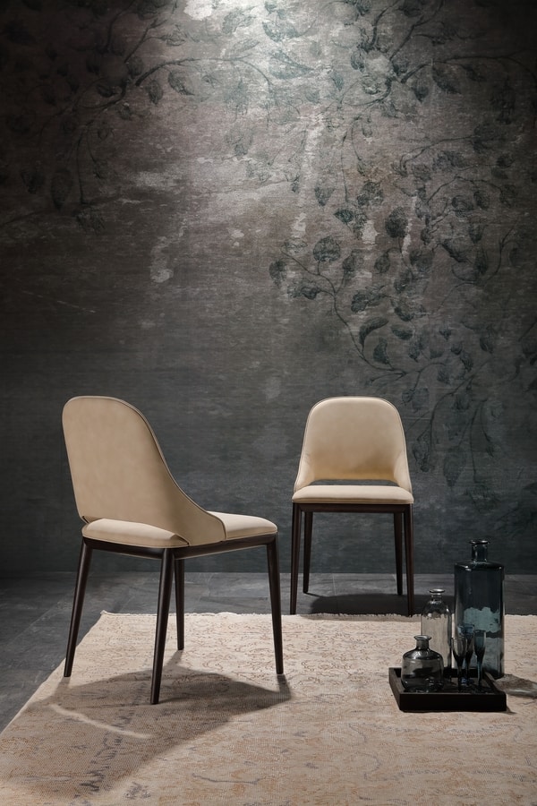 MALVA, Chair with leather upholstery