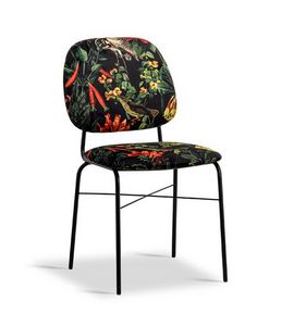 Clap, Metal chair with soft and wide shapes