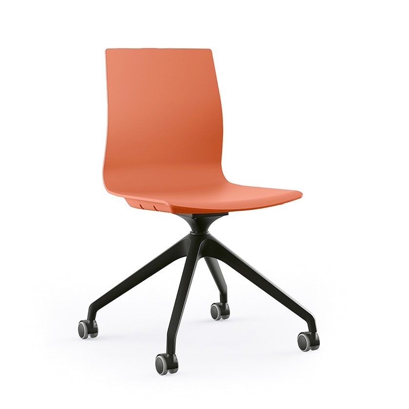 Q3, Chair with spider base in Nylon