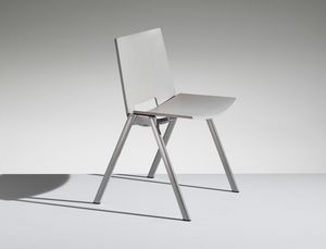 HL3 1, Chair with folding seat for work and community
