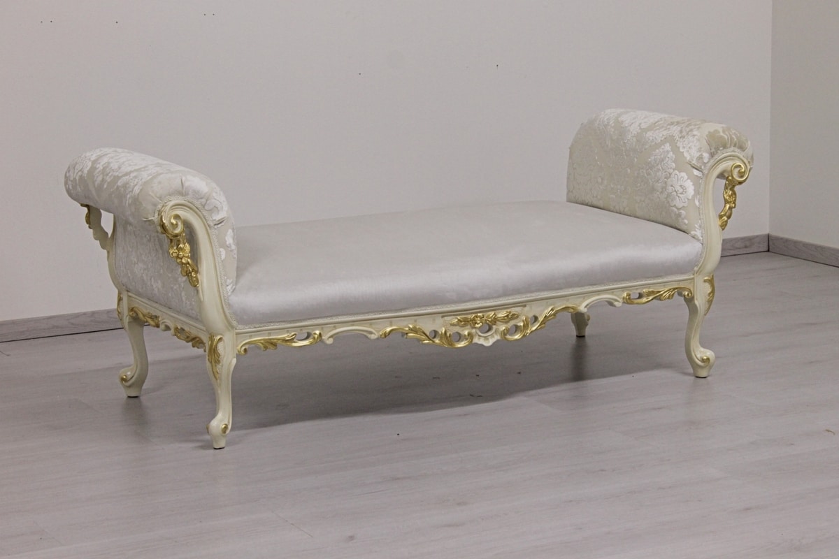Sofia, Classic style day bed