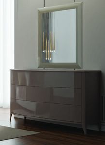 Ares Gold Art. G0011, Chest of drawers in lacquered wood