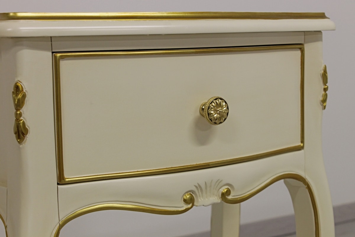 Bruna, Contemporary baroque nightstand and chest of drawers
