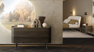 Grace, Contemporary chest of drawers with wooden legs