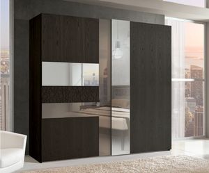 Art. 4527, Wardrobe with a modern line, with sliding doors