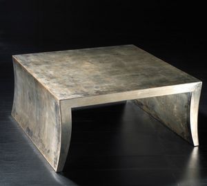 Art. 20704, Square wooden coffee table