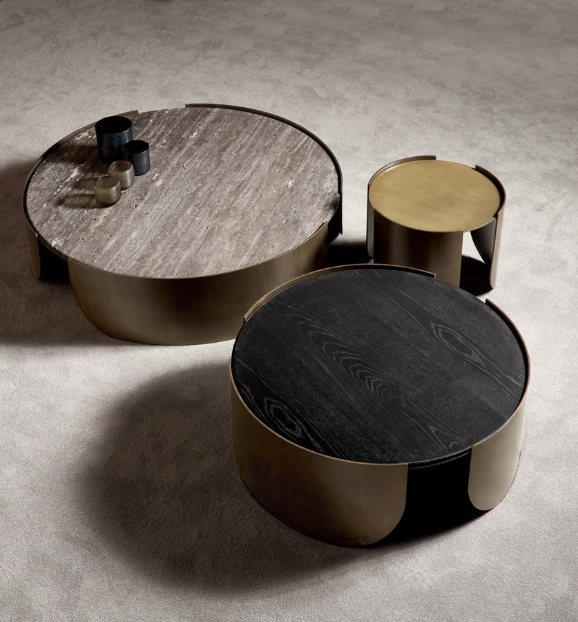 Atenæ coffee table, Round table with minimal design