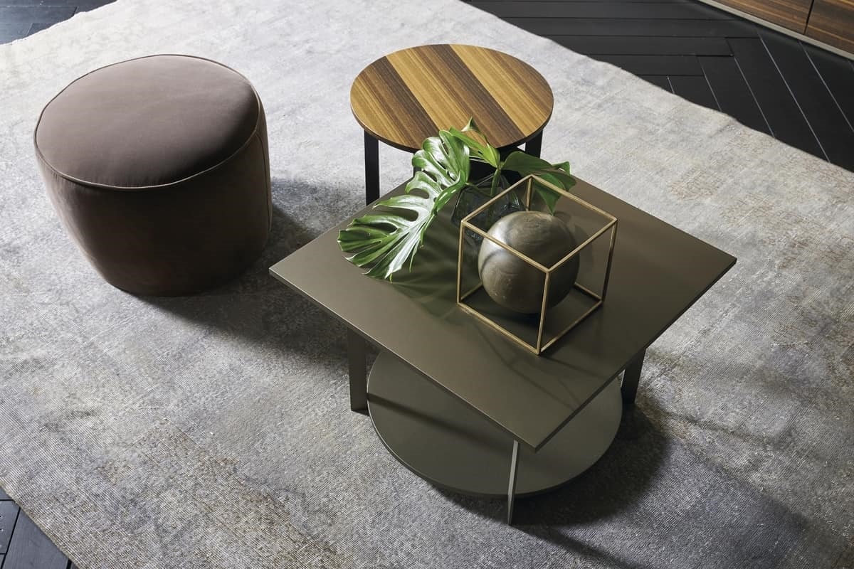 ICS squared, Elegant table with square top, in wood and metal