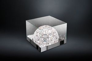 Roma, Glass coffee table, with hemisphere lamp