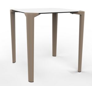 Close-4, Stackable outdoor table, for restaurants and bars