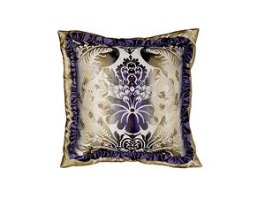 Cushion SPZ 2, Classic-style cushion with a floral pattern