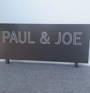 Metal signs, Plaques and signs suited for each activity