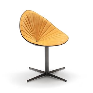 Fiorile Plissé BC, Chair with particular leather workmanship