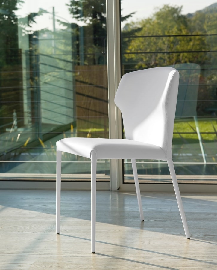 VALE, Chair in metal and leather, with a harmonious design