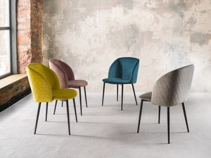 Art. 380 Pigalle Uno, Upholstered enveloping chair